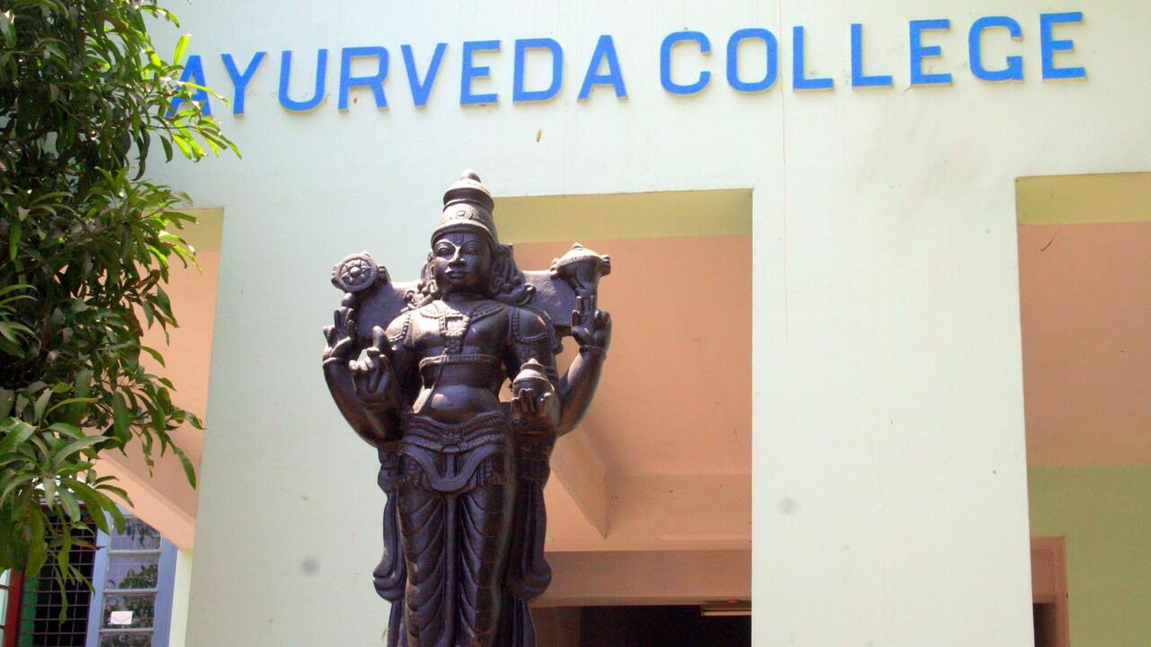 1. Reportage au Kerala en Inde sur la médecine Ayurvédique Priorité santé